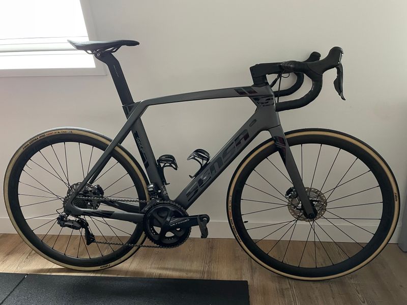 Używany Sensa Guilia Aero Disc 2020 Road & Gravel