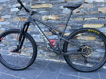 Used Santa Cruz Blur SRAM SX Eagle 2020 Mountainbike, Black — image 2 of 5