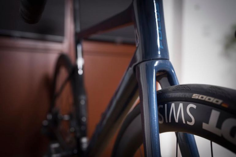 Used Focus Focus Izalco Max 9.7 Carbon Rennrad 2022 Road & Gravel, Blue — image 18 of 19