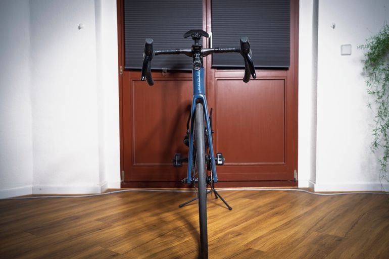 Used Focus Focus Izalco Max 9.7 Carbon Rennrad 2022 Road & Gravel, Blue — image 3 of 19