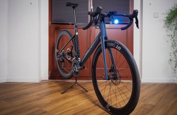 Used Focus Focus Izalco Max 9.7 Carbon Rennrad 2022 Road & Gravel, Blue — image 2 of 19