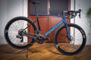 Used Focus Focus Izalco Max 9.7 Carbon Rennrad 2022 Road & Gravel