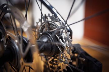 Used Focus Focus Izalco Max 9.7 Carbon Rennrad 2022 Road & Gravel, Blue — image 10 of 19