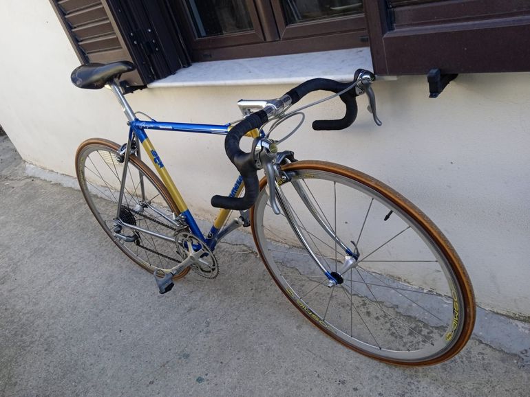 Used BMZ Biemmezeta Shimano 600 Tricolor 8v 1995 Road & Gravel, Blau — image 10 of 12