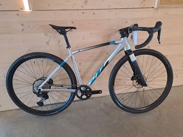 KTM X-Strada 10 Pro Alu Brush Matt 2024 Road & Gravel de segunda mano