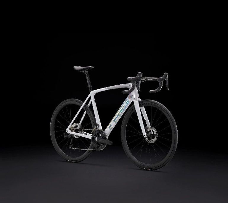 Used Trek Émonda SL 7 2024 2024 Road & Gravel — image 2 of 3