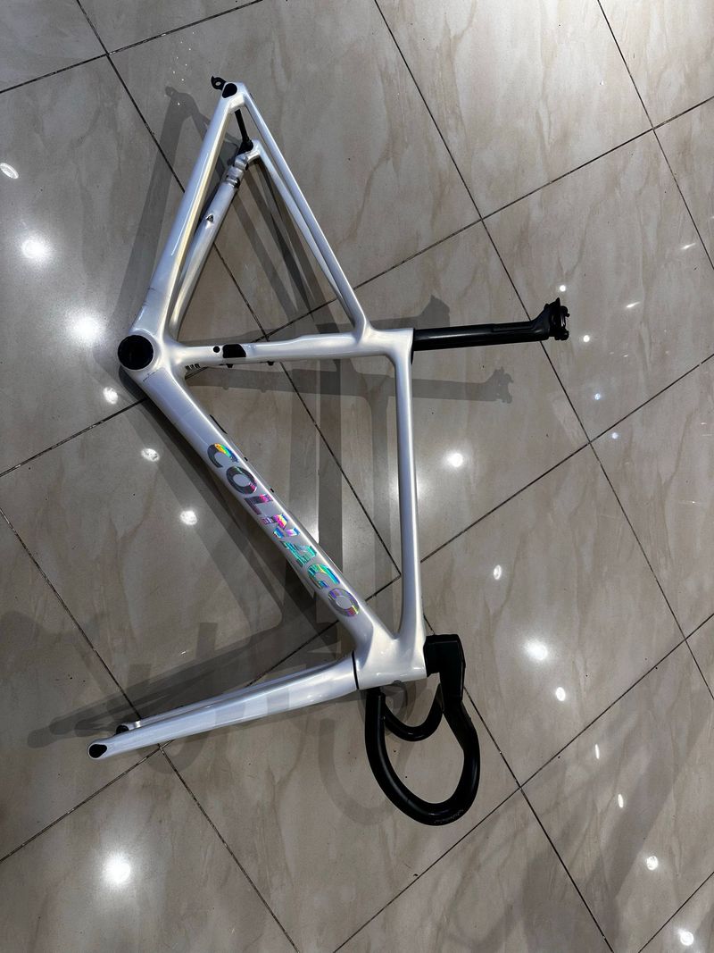 Used Colnago V4RS 2024 Road & Gravel, White — image 7 of 8