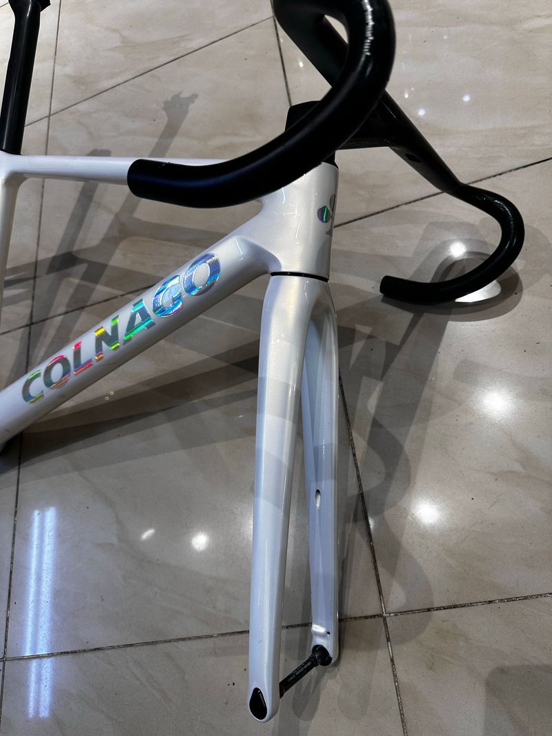 Used Colnago V4RS 2024 Road & Gravel, White — image 6 of 8