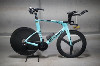 Bianchi, Aquila CV TT Ultegra 2018