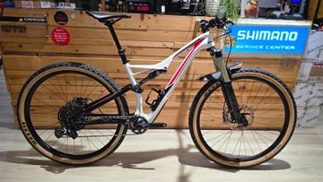 Gebrauchtes Specialized Stumpjumper FSR Expert Carbon 29 2017 2017 MTB