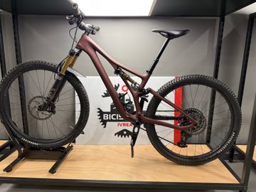 Tweedehands Specialized Stumpjumper Pro 2023 2023 Mountainbike — afbeelding 2 van 7