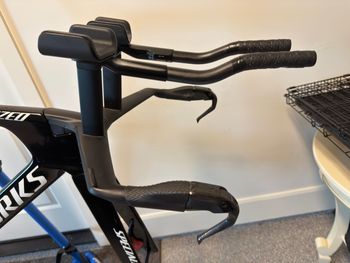 Used Specialized Shiv SRAM Red eTap AXS 2024 Road & Gravel, Black — image 3 of 5