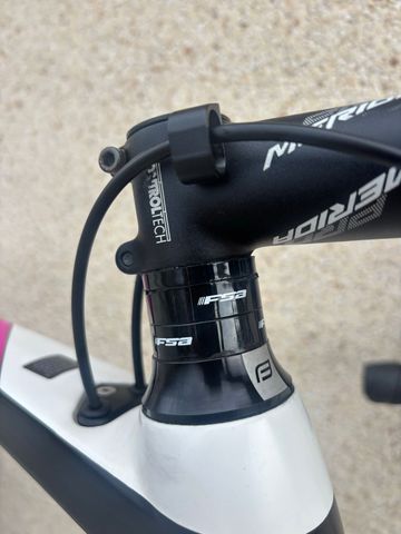 Used Merida REACTO 4000 2018 2018 Road & Gravel, White — image 8 of 13