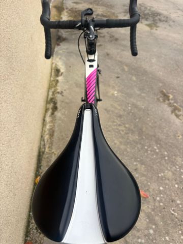 Used Merida REACTO 4000 2018 2018 Road & Gravel, White — image 4 of 13