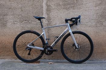 Used BMC Roadmachine 01 FOUR 2024 2024 Road & Gravel