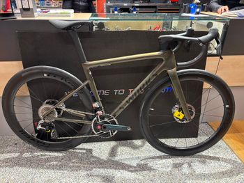 Specialized, S-Works Tarmac SL8 – SRAM RED AXS 2025