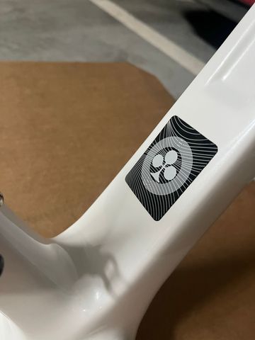 Used Colnago V4RS 2025 Road & Gravel, White — image 11 of 15