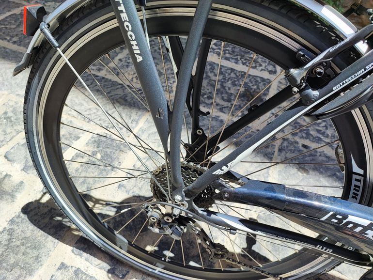 Used Bottecchia 250 MAN ALIVIO 27S DISK Urban, Negro — image 4 of 5