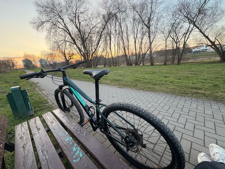 Used Cannondale Tango Shimano Deore XT 2023 Mountainbike, Verde — image 1 of 6