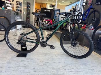 Used Cannondale Tango Shimano Deore XT 2023 Mountainbike, Verde — image 2 of 6