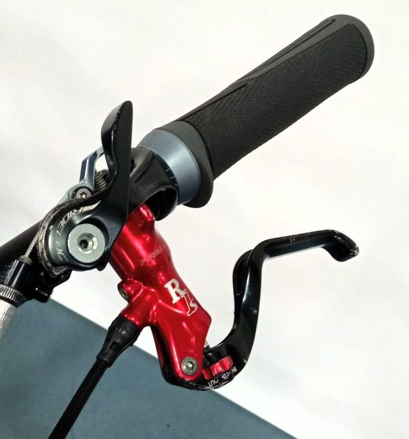 Used Lapierre X-Control 829 2018 Mountainbike, Light Gray — image 7 of 7