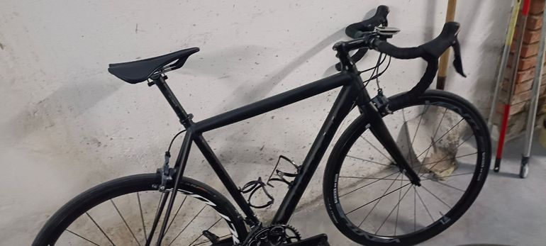 Cannondale CAAD10 2014 Road & Gravel usato, Nero — immagine 11 di 15