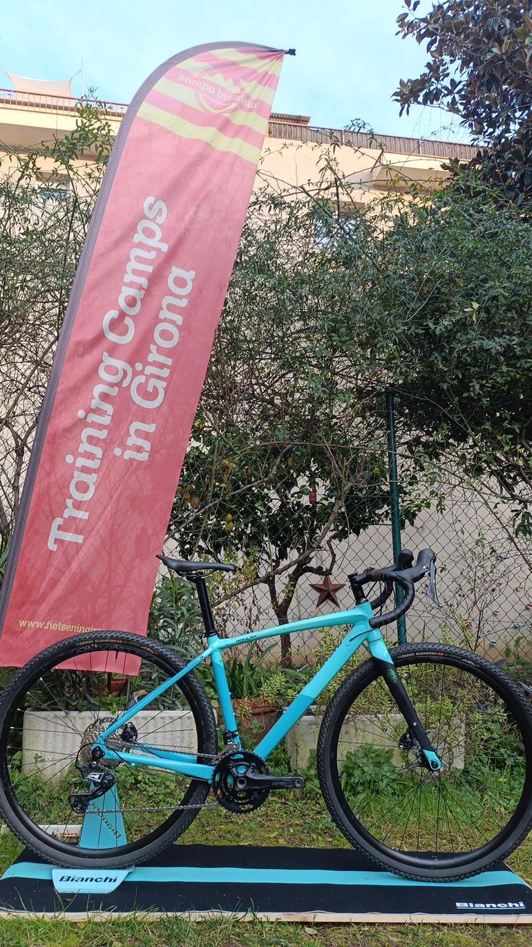 Used Bianchi Bianchi Impulso All Road GRX 600 2023 2023 Road & Gravel, Blue — image 1 of 6