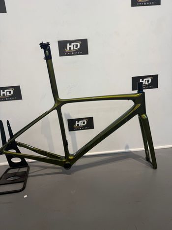 Used Giant TCR SL FRAME 2022 2022 Road & Gravel