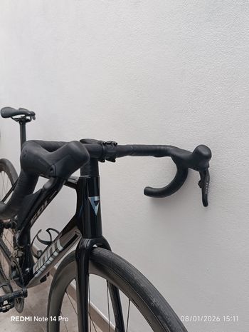 Used Giant Tcr Shimano 105 Di2 2025 Road & Gravel — image 5 of 9