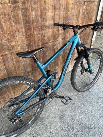 Tweedehands Focus JAM 6.9 SEVEN 2019 2019 Mountainbike — afbeelding 2 van 10