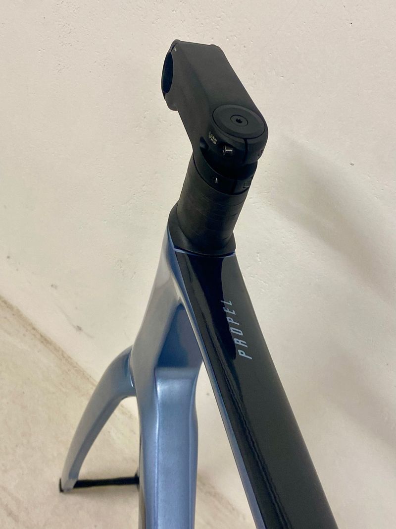 Giant Propel Advanced Pro 1 2025 Frameset 2025 Road & Gravel de segunda mano, Azul — imagen 17 de 22
