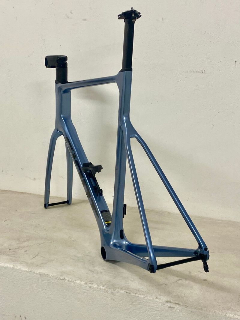 Giant Propel Advanced Pro 1 2025 Frameset 2025 Road & Gravel de segunda mano, Azul — imagen 3 de 22