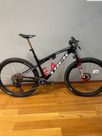 Trek, Supercaliber SLR 9.9 XX Flight Attendant Gen 2 2026