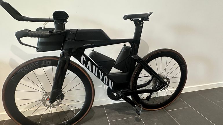 Used Canyon Speedmax CF 7 Di2 2025 2025 Road & Gravel — image 5 of 8