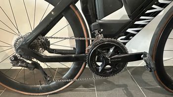 Used Canyon Speedmax CF 7 Di2 2025 2025 Road & Gravel — image 2 of 8