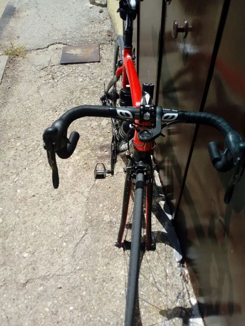 Gebrauchtes PINARELLO RAZHA 2016 2016 Road & Gravel, Rot — Bild 6 von 9