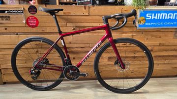 Tweedehands Specialized Aethos 2 Pro - SRAM Force AXS 2026 2026 Road & Gravel