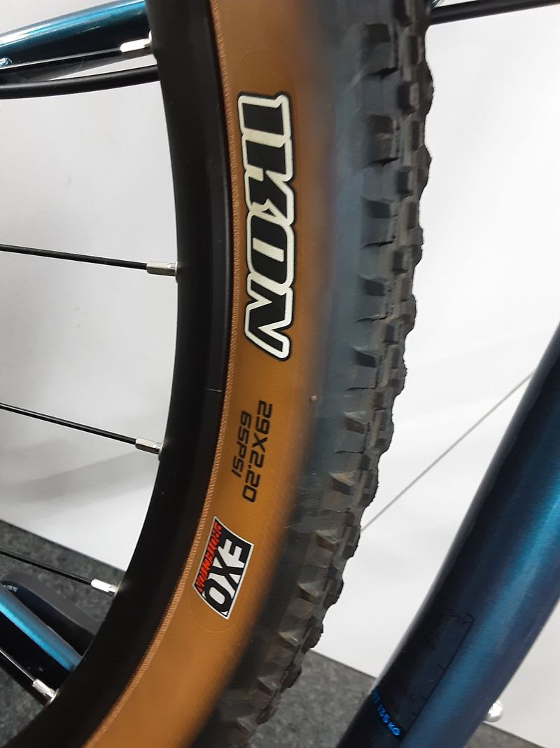 Used Centurion Backfire Pro 600 2022 Mountainbike, Blue — image 4 of 5