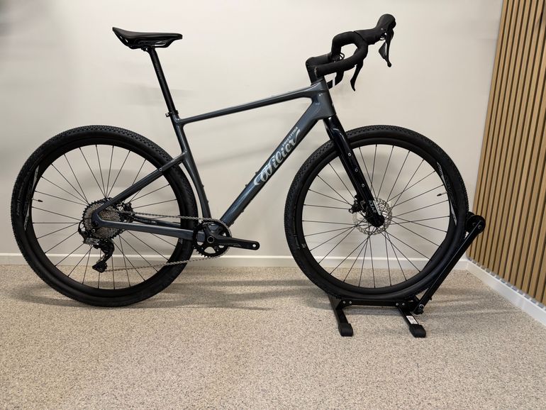 Used Wilier ADLAR Shimano GRX 2025 Road & Gravel, Schwarz — image 1 of 10