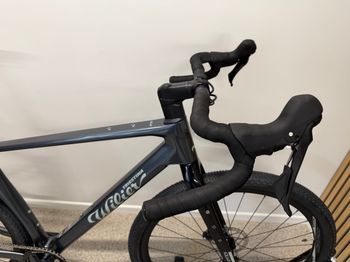 Used Wilier ADLAR Shimano GRX 2025 Road & Gravel, Schwarz — image 4 of 10