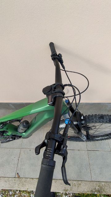 Używany Canyon Spectral:ON CF 8 2023 2023 Mountainbike — zdjęcie 6 z 15