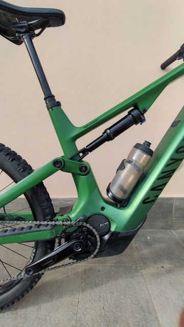 Używany Canyon Spectral:ON CF 8 2023 2023 Mountainbike — zdjęcie 5 z 15