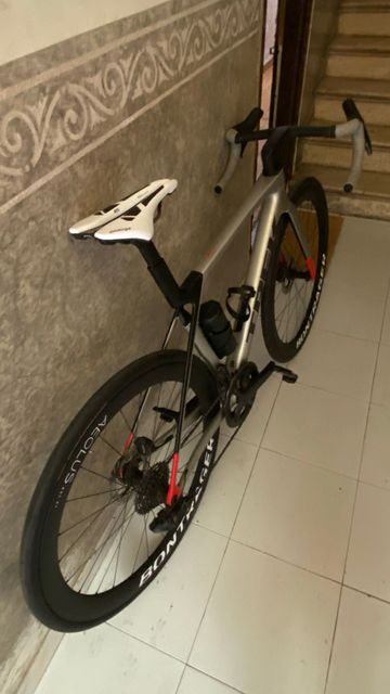 Brugt Trek Madone SL 7 Gen 8 2025 Frameset 2025 Road & Gravel — billede 11 af 13