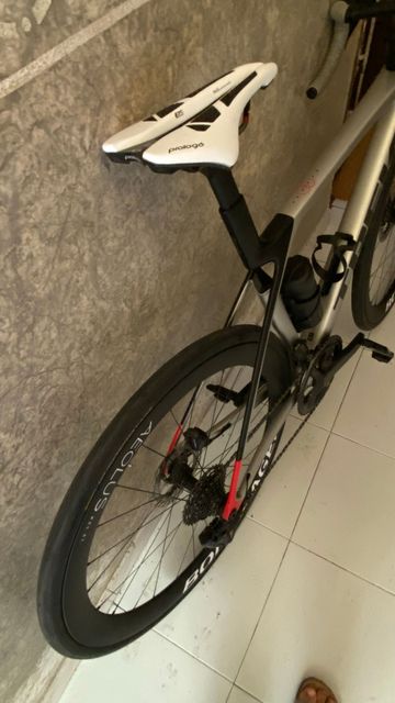 Brugt Trek Madone SL 7 Gen 8 2025 Frameset 2025 Road & Gravel — billede 8 af 13