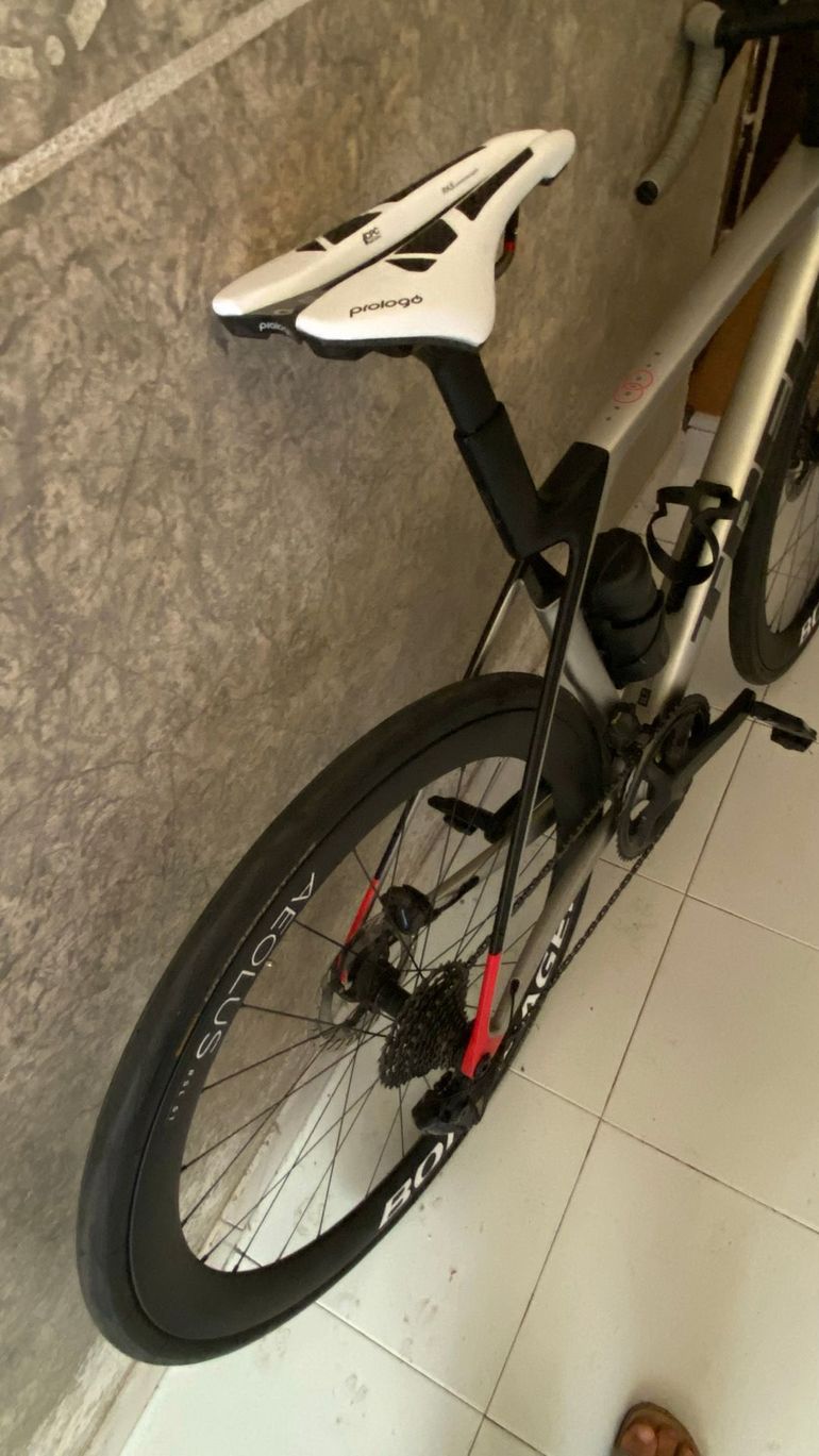 Trek Madone SL 7 Gen 8 2025 Frameset 2025 Road & Gravel d'occasion — image 8 sur 13