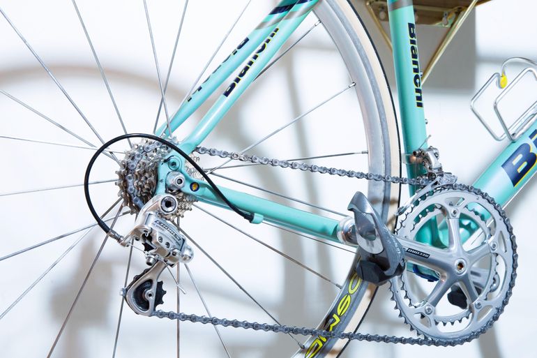 Used Bianchi Bianchi SL Lite Alloy - Reparto Course - Campagnolo Record 1999 Road & Gravel — image 5 of 8