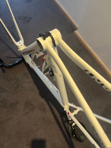 Used Giant Defy 3 2014 Frameset 2014 Road & Gravel, White — image 14 of 18