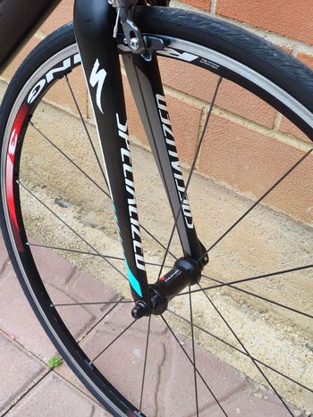 Used Specialized Men's Tarmac Comp 2018 2018 Road & Gravel — image 3 of 7