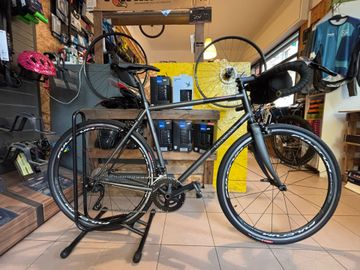 Brugt Genesis Equilibrium 725 2020 Road & Gravel