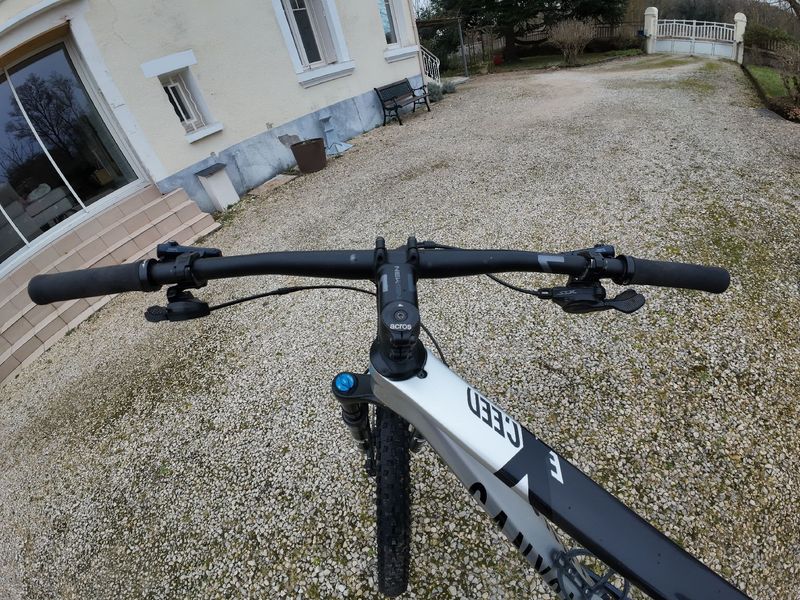 Used Canyon Exceed CF 6 2021 2021 Mountainbike, Light Gray, 29 — image 7 of 9